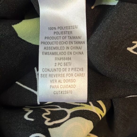 Studio 1 Black Sleeveless Maxi with Large Baby Blue & Green Flowers Size 8 - Picture 8 of 9